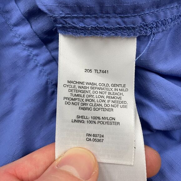 Columbia GRT Active Shirt Womens Small Blue Button Down Long Sleeve Zip Pockets - Picture 7 of 12